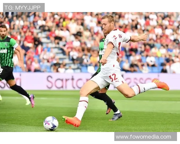 迈尼昂的崛起与挑战:从新星到足球世界的焦点之路 迈尼昂的崛起与挑战:从新星到足球世界的焦点之路